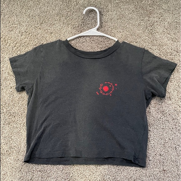 Urban Outfitters Tops - Urban Outfitters Cropped T-shirt